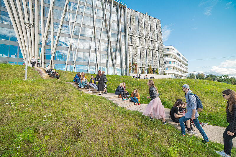 Būtiski pieaugusi ārvalstu jauniešu interese par studijām LU