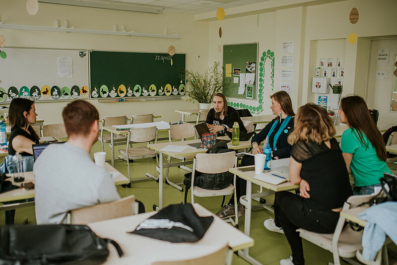 Atzinīgi vērtē darba vidē balstīto pedagoģijas studiju programmu